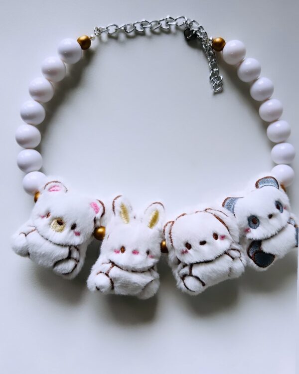 COLLANA PELUCHE WHITE